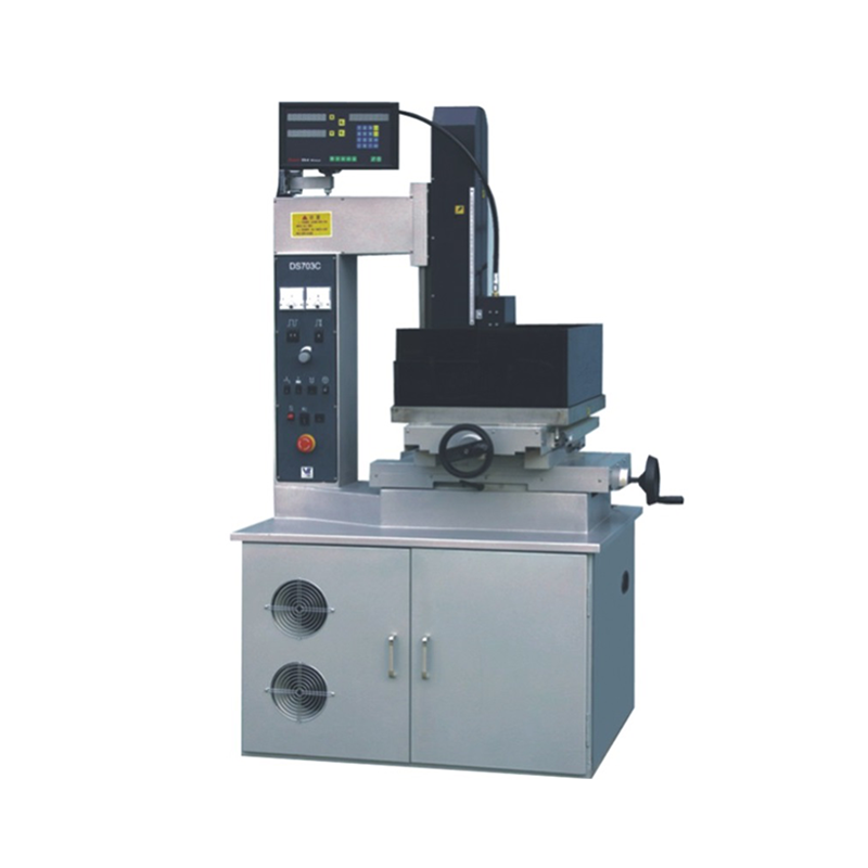 Electroerosi&oacute;n por agujeros peque&ntilde;os CNC